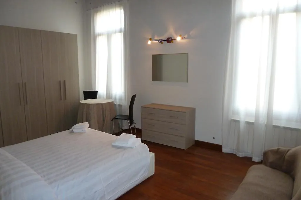 Dorso Duro Apartment Velence 0*,